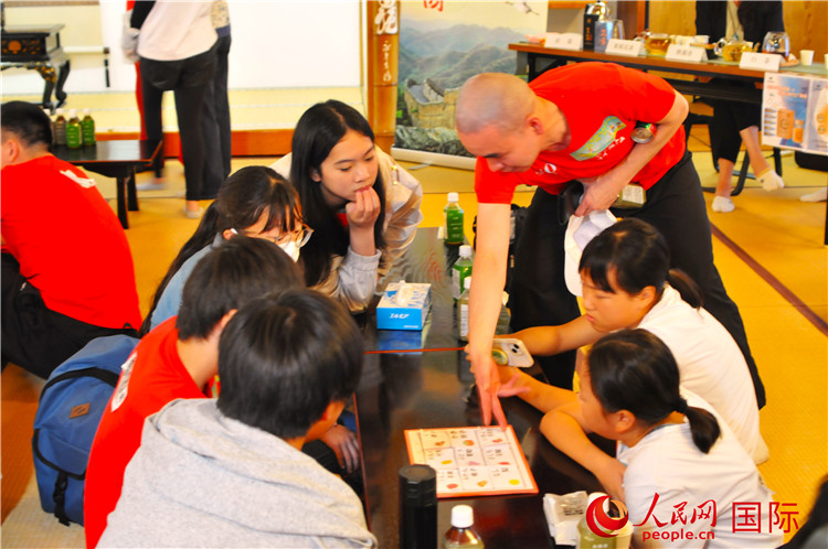 中日青少年聯(lián)歡交流會(huì)現(xiàn)場(chǎng)。人民網(wǎng) 蔣曉辰攝