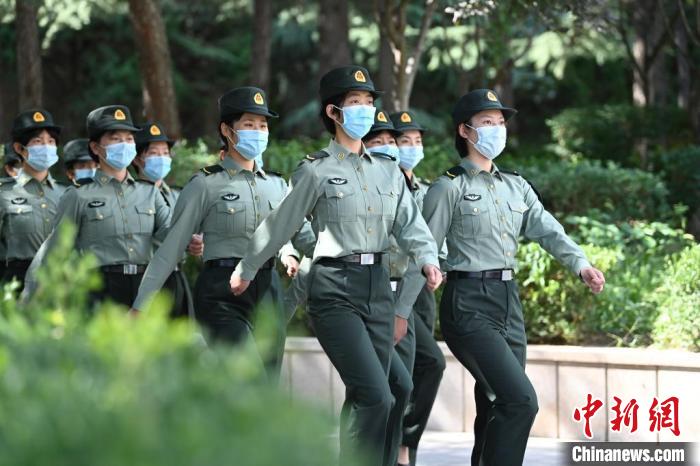 甘肅激勵(lì)大學(xué)生參軍入伍服役滿5年可享公務(wù)員定向招錄計(jì)劃