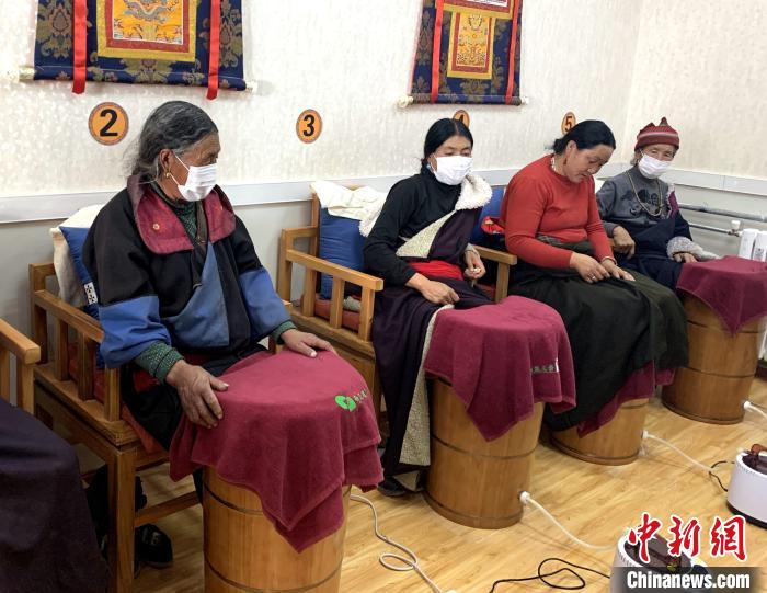 青海藏鄉(xiāng)醫(yī)改見聞：公共衛(wèi)生分片區(qū)，濱?！巴庠眰鲙蛶?/></a></div>
                        <div   id=